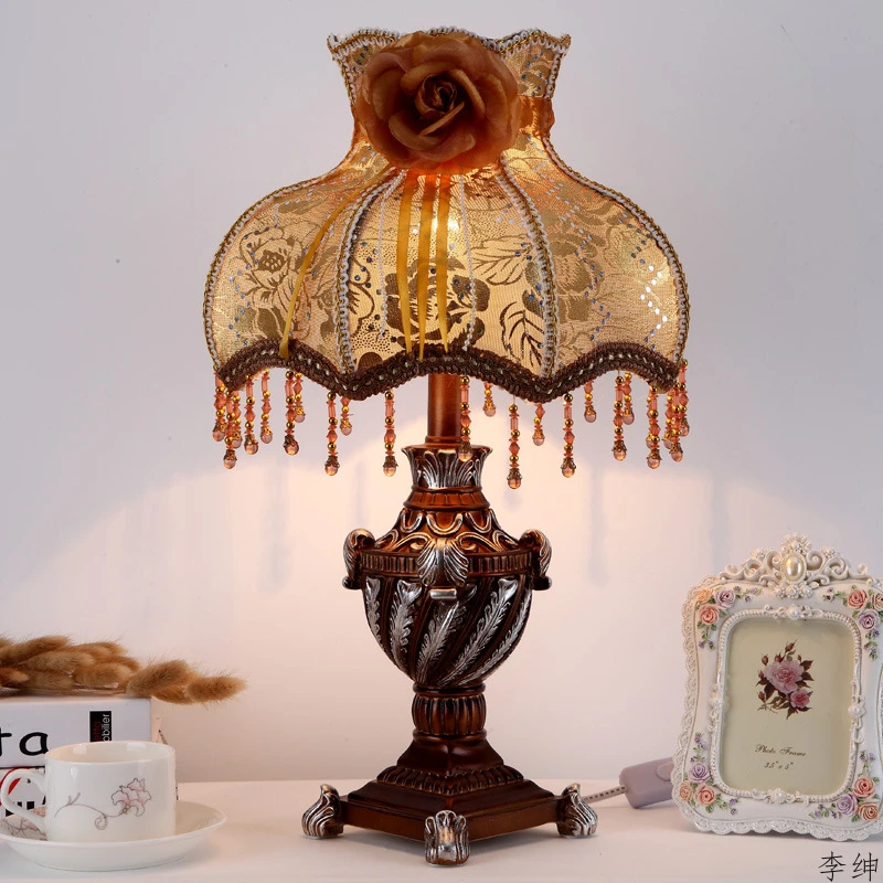 Nordic Princess Vintage Table  - Decor Lighting The Parade 리뷰 및 가격